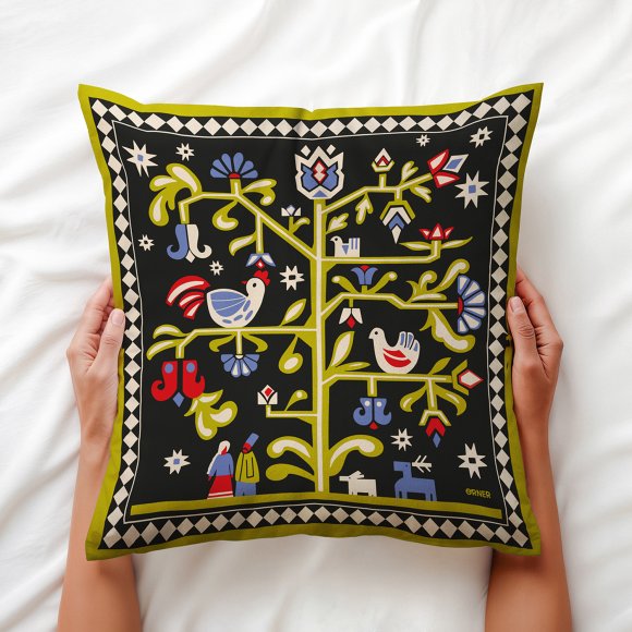 Подушка «Дерево життя» чорна: Фото