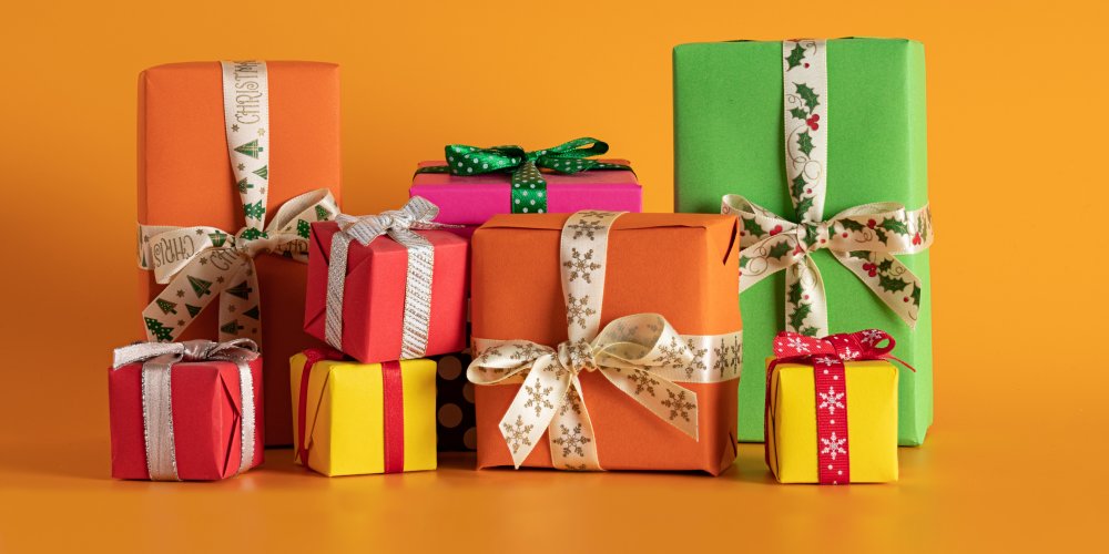 Як креативно упакувати подарунок: покрокові інструкції, варіанти та ідеї: Фото 1 - ORNER