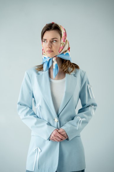 Scarf "House Among Flowers" pink: Photo