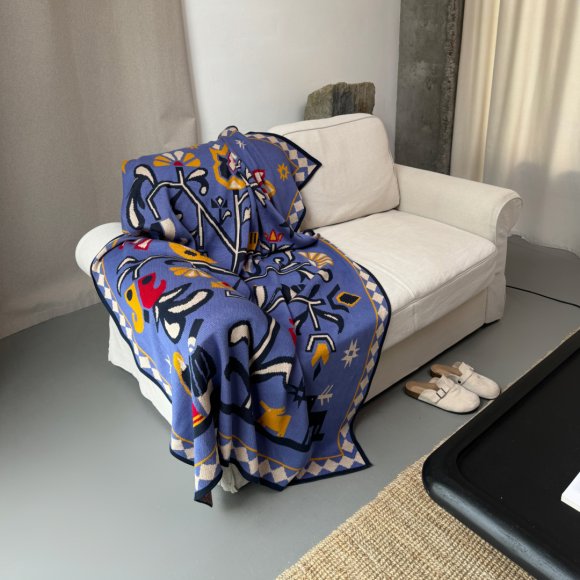 Set of blankets "Tree of Life" beige and "Tree of Life" blue: Photo