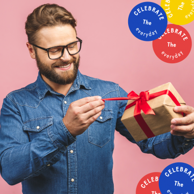  Що можна подарувати чоловікові на День народження: поради, ідеї та варіанти: Фото - ORNER 