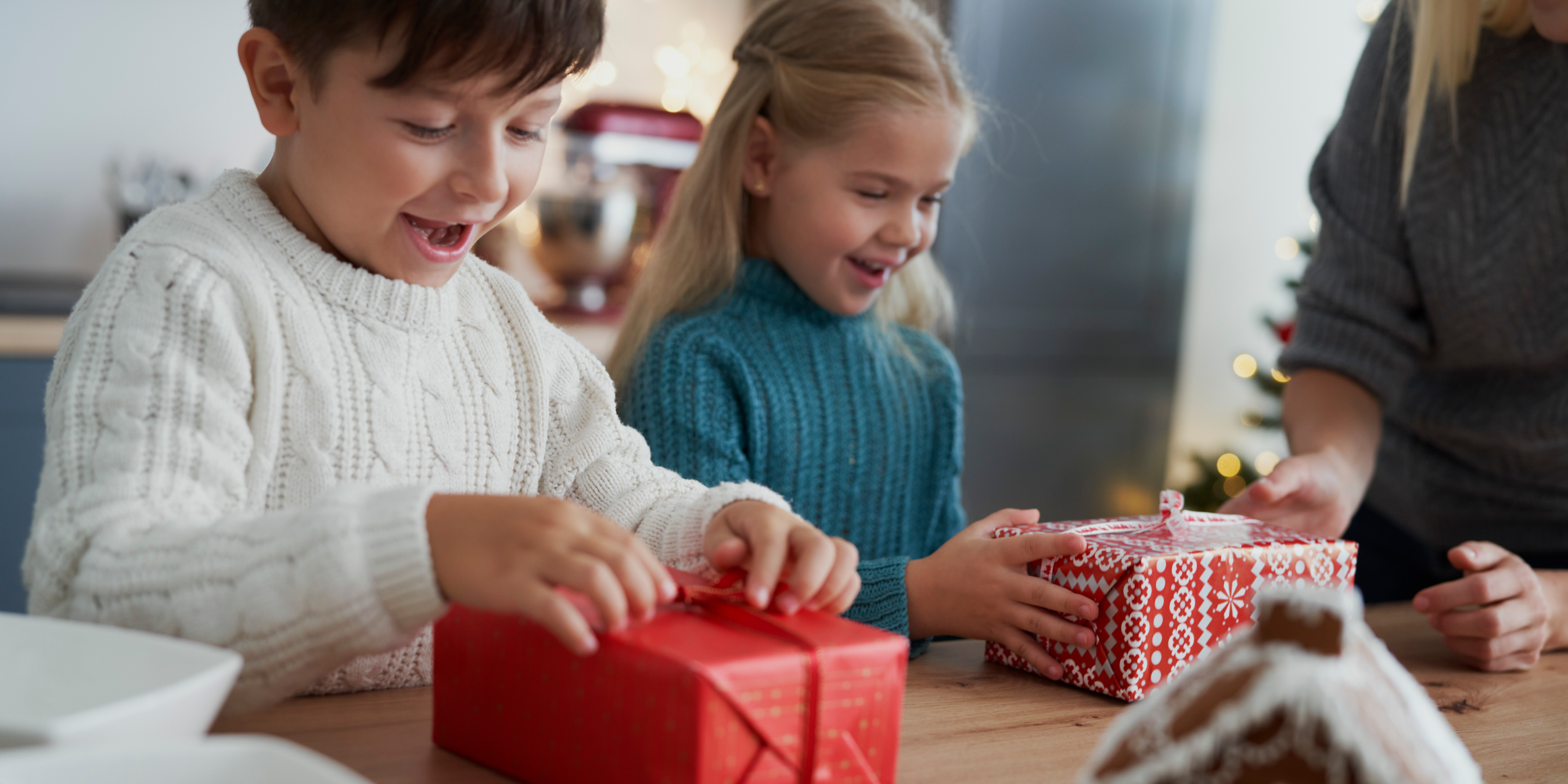 Как креативно упаковать подарок: пошаговые инструкции, варианты и идеи: Фото 13 - ORNER