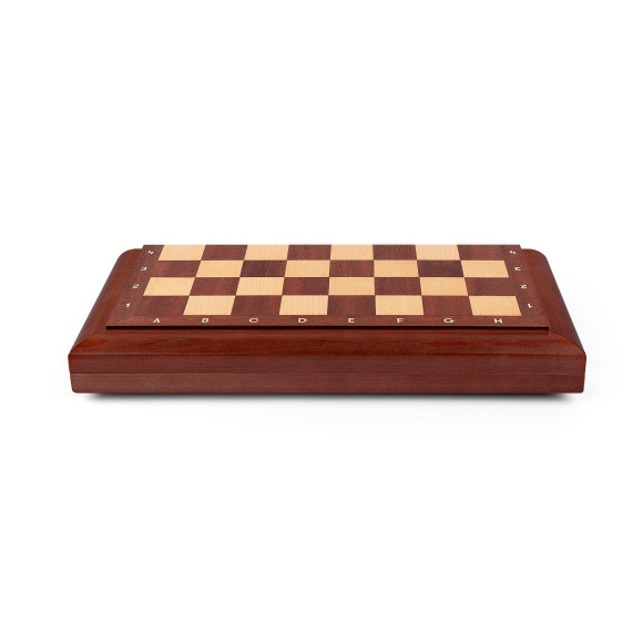  Set of wooden chess dark brown: Photo - ORNER 
