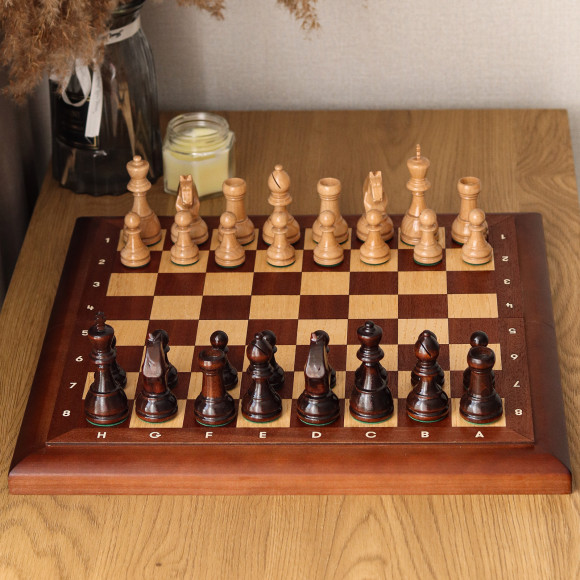  Set of wooden chess dark brown: Photo - ORNER 