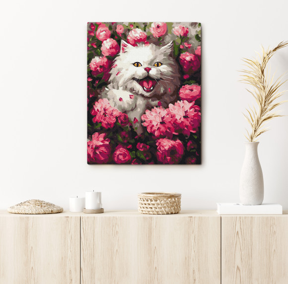  Картина по номерам «Кошечка среди цветов»: Фото - ORNER 