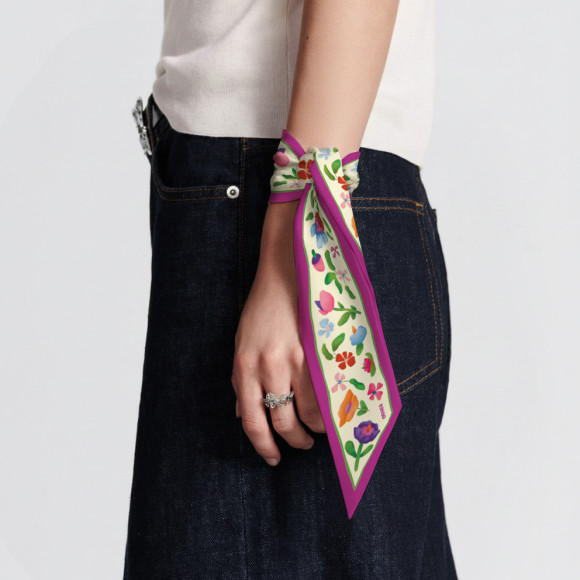  Платок твилли «Цветы»: Фото - ORNER 