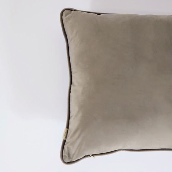  Corduroy pillow 