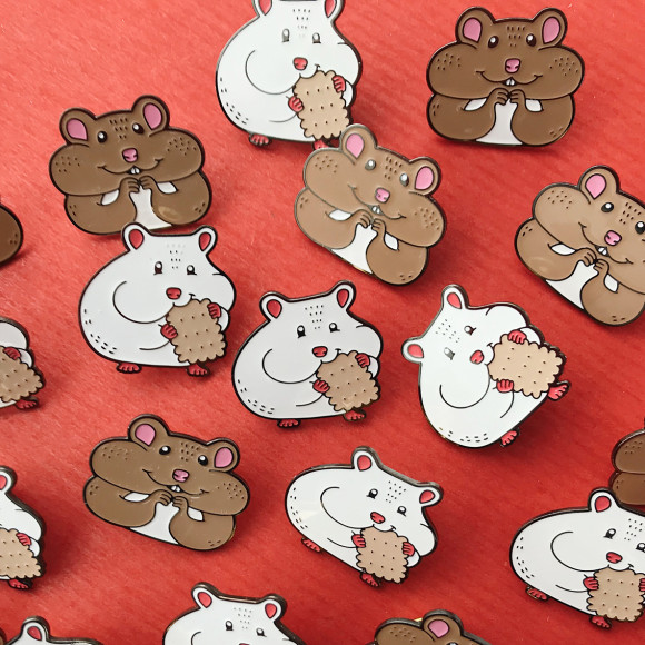  Sweet tooth hamster pin: Photo - ORNER 