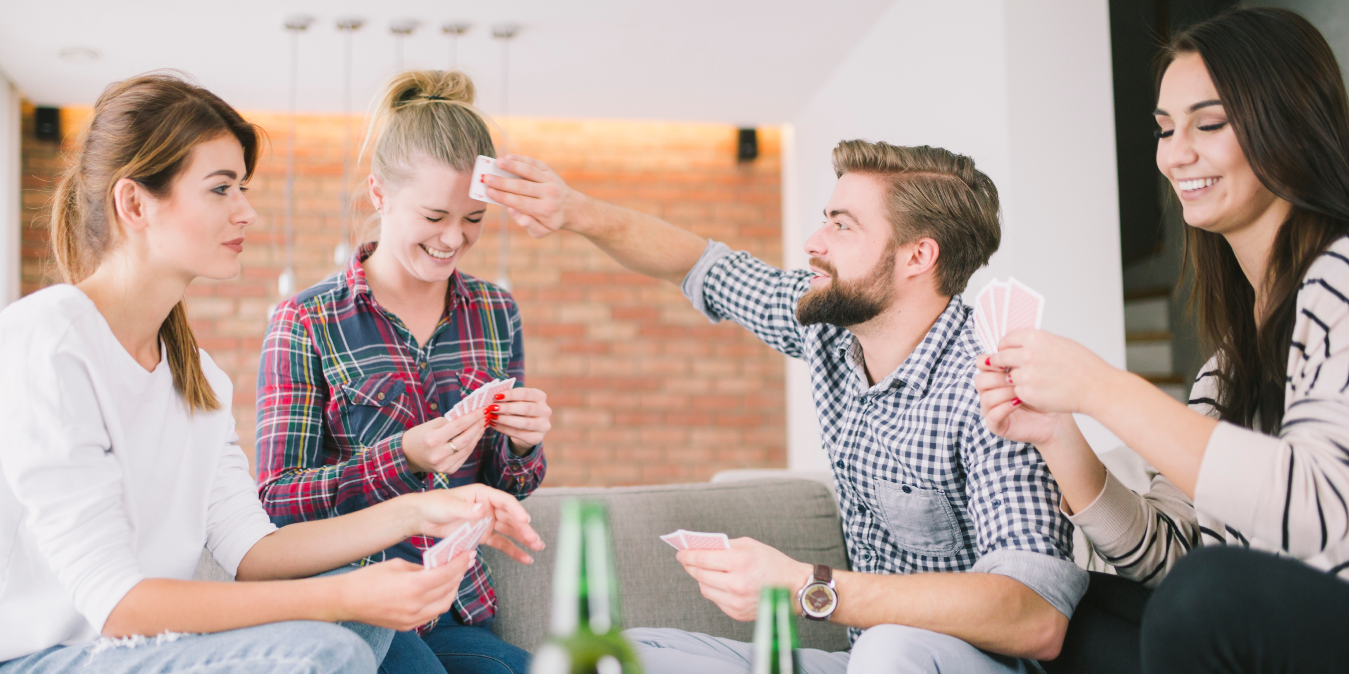 Що подарувати коли йдеш в гості: ТОПові ідеї та варіанти: Фото 1 - ORNER