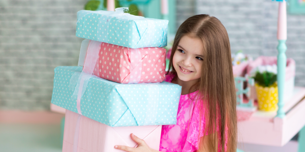 Что подарить девочке на 6 лет: крутые идеи и варианты