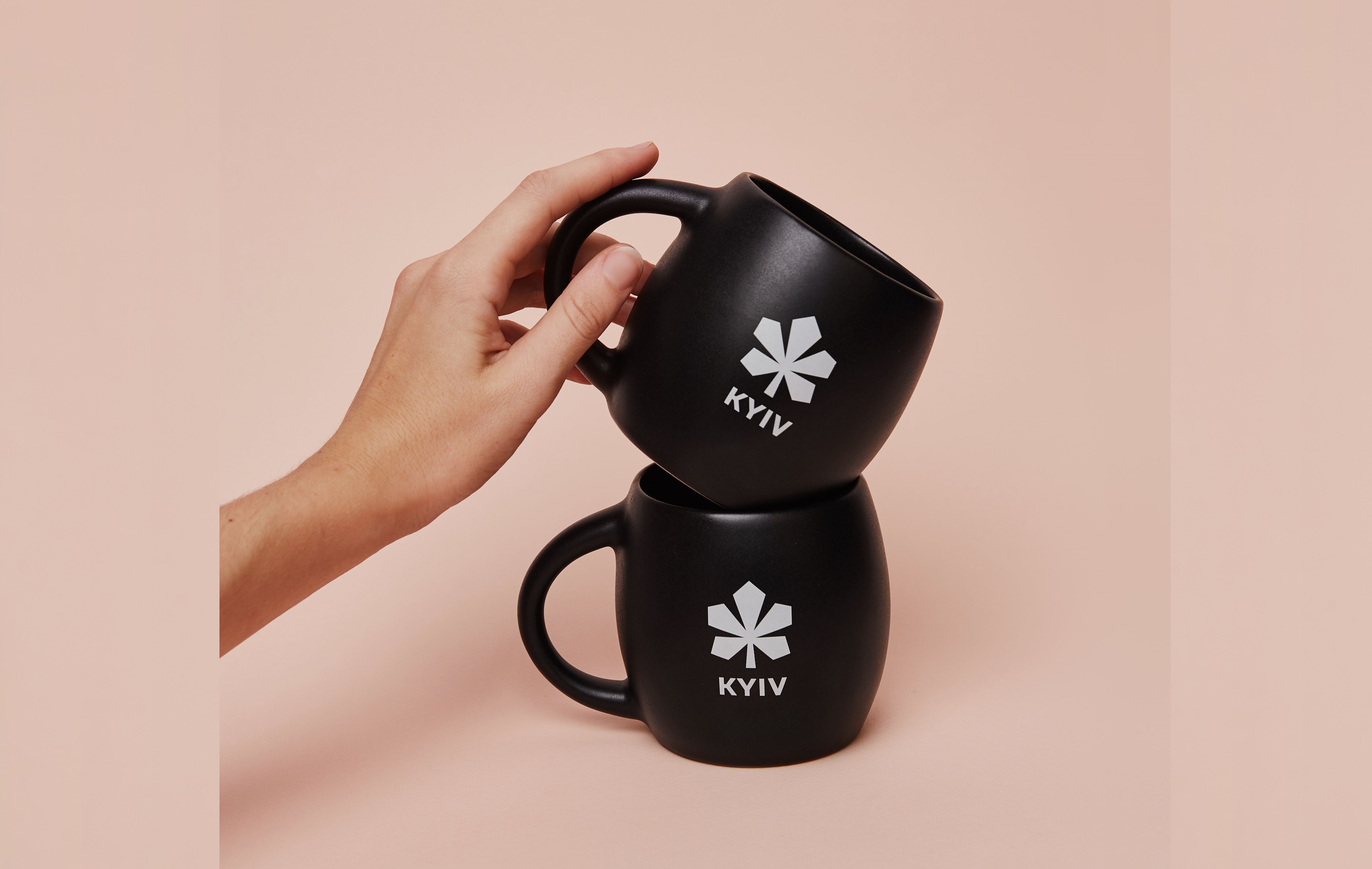 Просуваємо бренд Києва разом з новою сувенірною чашкою ORNER: Фото 2 - ORNER