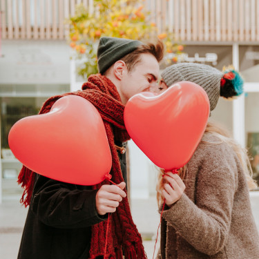  Что подарить на День влюбленных: идеи и варианты подарков на 14 февраля: Фото - ORNER 